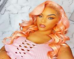 She enjoys keeping up with the ongoing trend by changing her stylish wigs with all the latest trends.